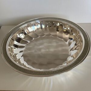 Chic Silver Textured Bowl